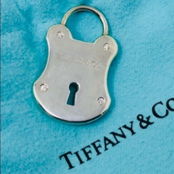 👏🏼SOLD👏🏼 on Tradesy!! - Picture 3 of 8